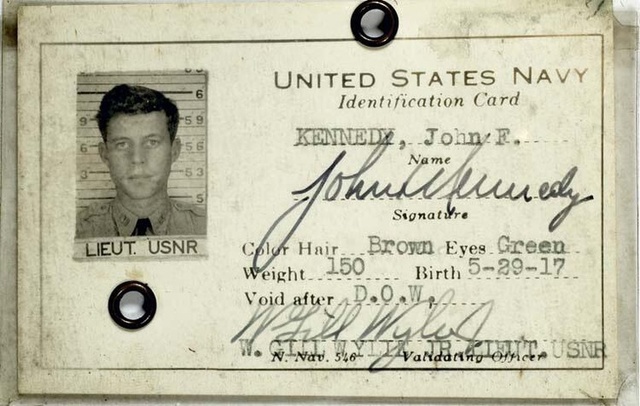 Tarjeta de identificación de la marina de guerra de John F. Kennedy
