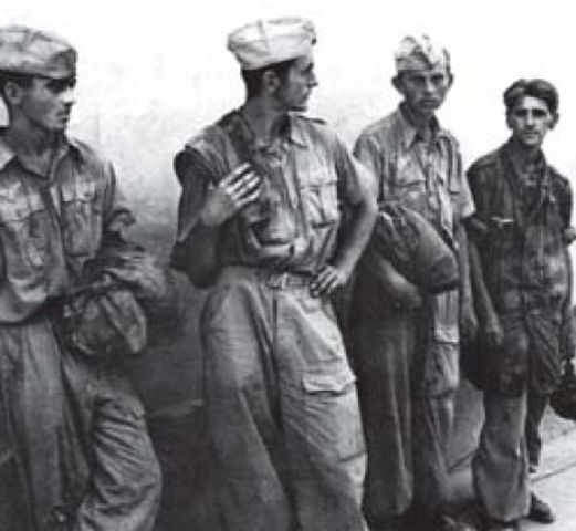 Jóvenes prisioneros de la Herman Goering Division capturados en Vietri