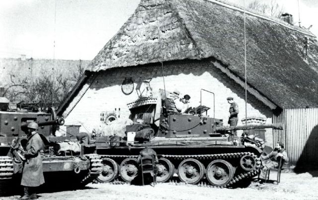 Tanques de la 22ª Brigada de Tanques en Syke al sur de Bremen. Abril 1945