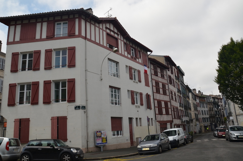 BAYONA-10-7-2016 - Francia y sus pueblos-2016/2022 (34)