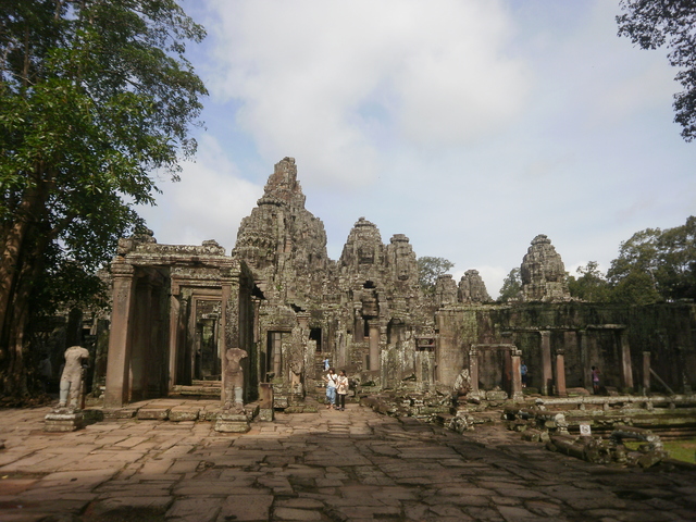 Vietnam y Angkor: 25 días a nuestro aire (Actualizado con fotos!!!) - Blogs de Vietnam - Etapa 7: Siem Reap + Templos de Angkor. (7)